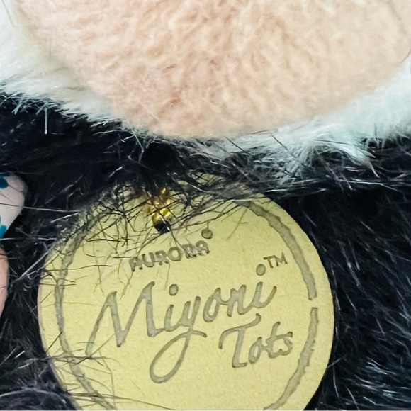 Miyoni By Aurora Gorilla Plush - Picture 8 of 8